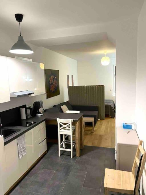 Cozy Flat - Near Schoenbrunn Wien
